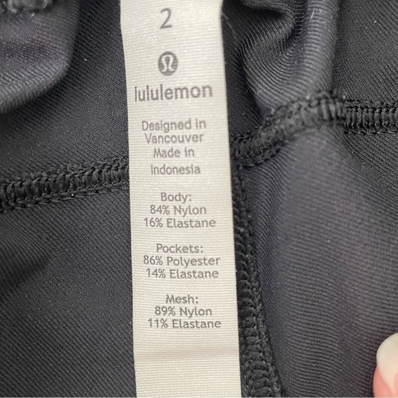 Lululemon Next Move Crop *23" Black Pants - Sz 2 - Picture 3 of 14